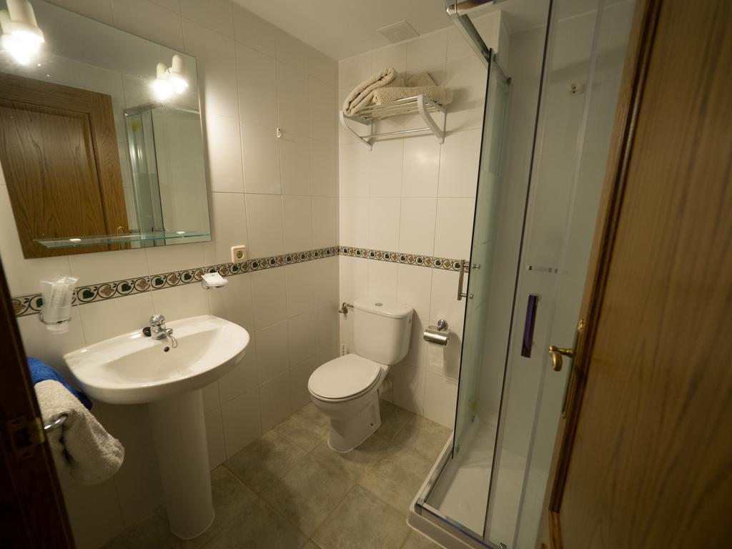 Casa Rural Martxoenea Landetxea Hotel Arruazu Habitación foto